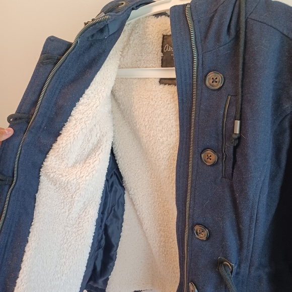 Areopostale - Picture 8 of 9